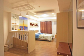 ABREEZA CONDO WITH PARKING AND VERY NEAR THE MALL